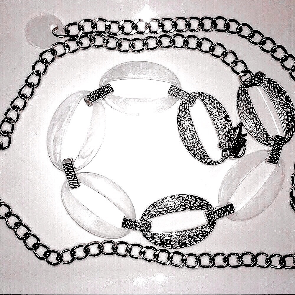 Chico's Marrakesh Silver Chain Belt Faux Mother of Pearl, S-M Adjust